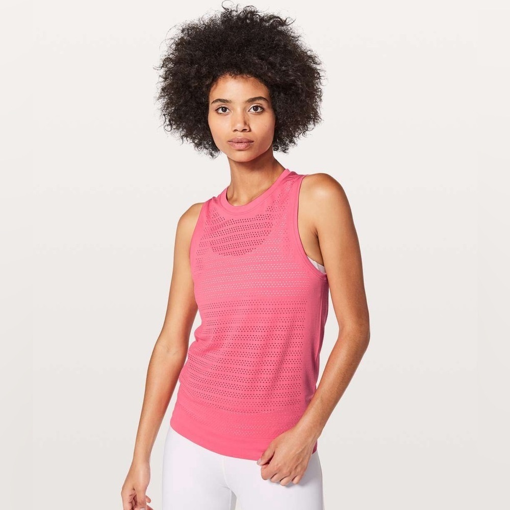 Lululemon Breeze By Muscle Tank in «  Glossy »